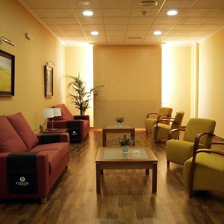 Hotel Isur Льєрена Інтер'єр фото
